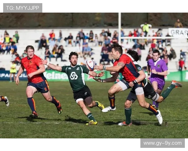 以平衡乒乓足球为核心探索运动协调性与团队合作精神的新路径